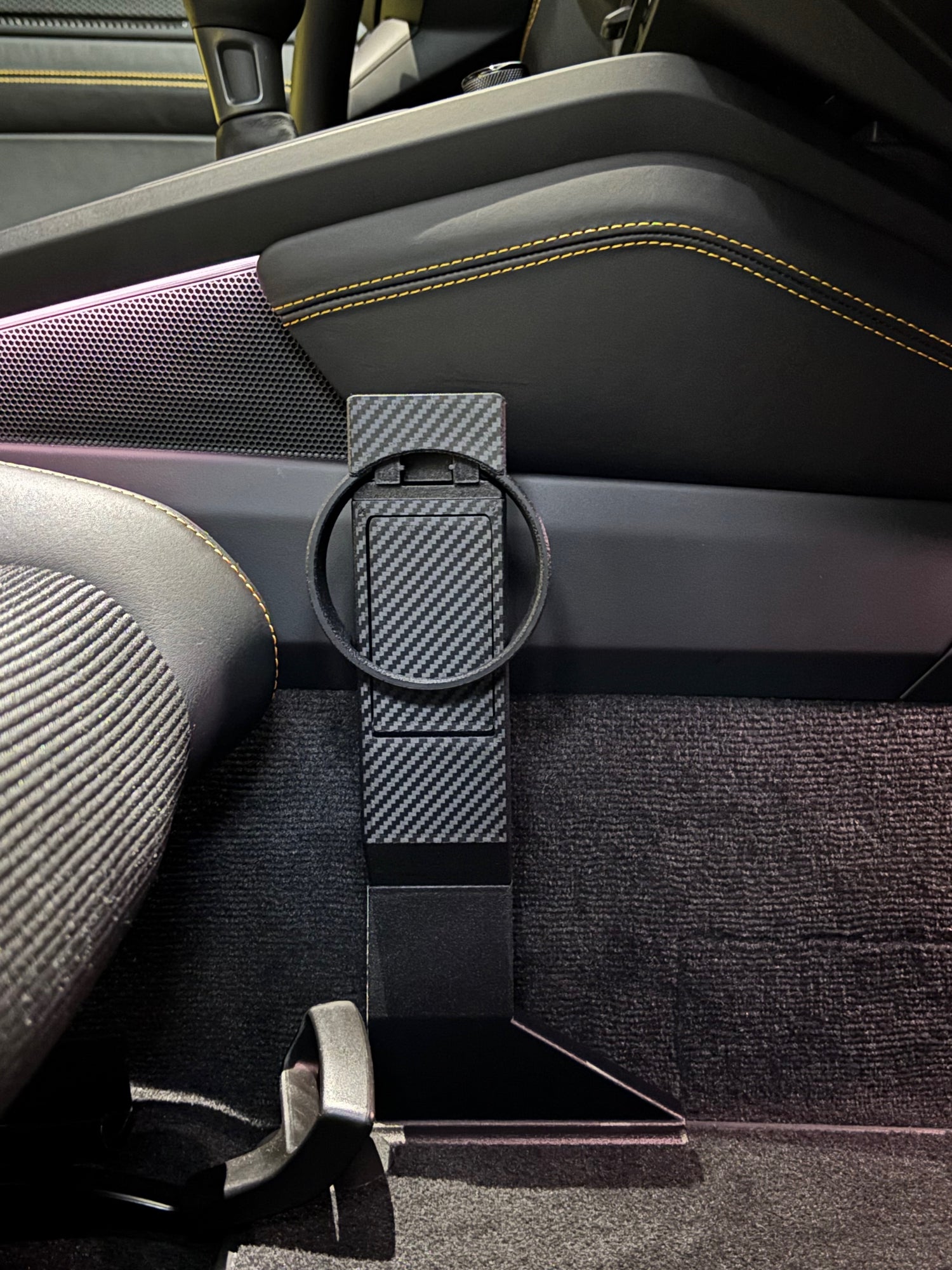 Porsche 992 Cup Holder